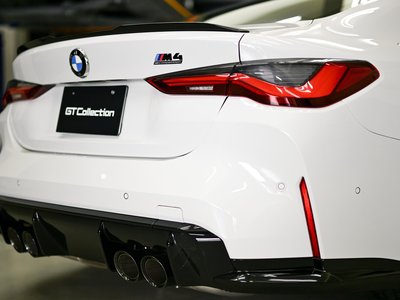صورة 8 لـ 2025 BMW M4 COUPE