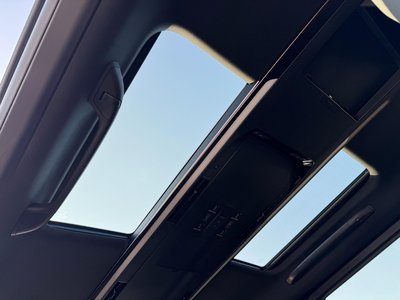 2025 Toyota ALPHARD 照片 10
