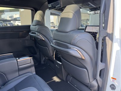 2025 Toyota ALPHARD thumbnail 53