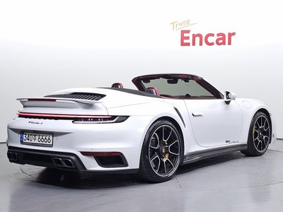 PORSCHE 911 - 3