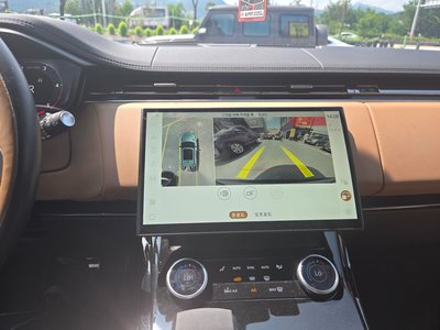 2023 LAND Rover RANGE ROVER SPORT photo 9