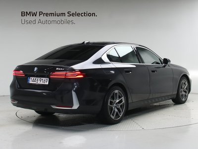 2023 BMW 5 SERIES 照片 3