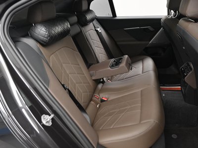2023 BMW 5 SERIES 缩略图 12