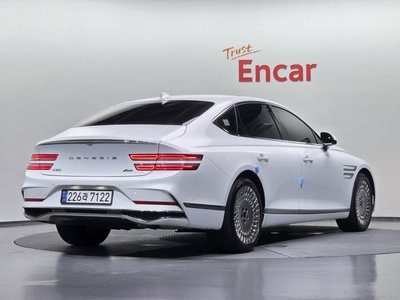 GENESIS G80 (RG3) - 4