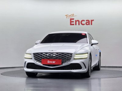 GENESIS G80 (RG3) - 2