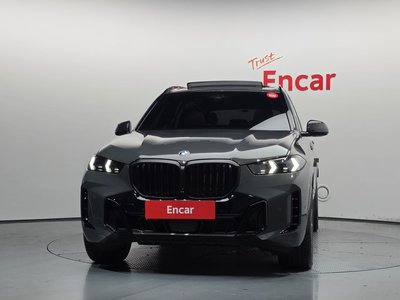 2025 BMW X5 照片 2