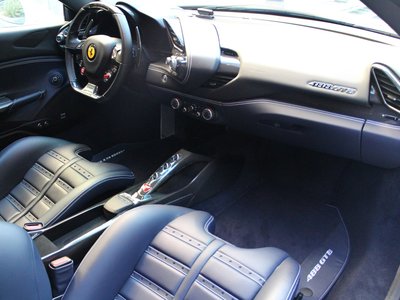 صورة 16 لـ 2015 Ferrari 488 GTB