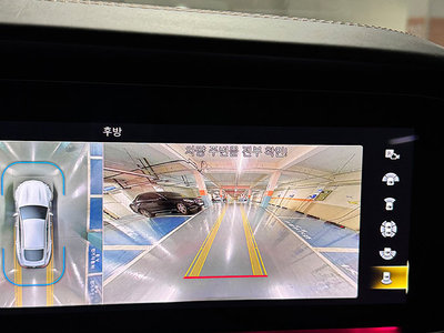 MERCEDES-BENZ GT AMG - 4