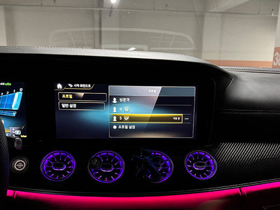 MERCEDES-BENZ GT AMG - 8