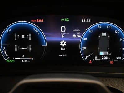 TOYOTA CROWN SPORT - 6