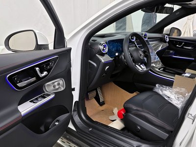 MERCEDES-BENZ GLC - 10