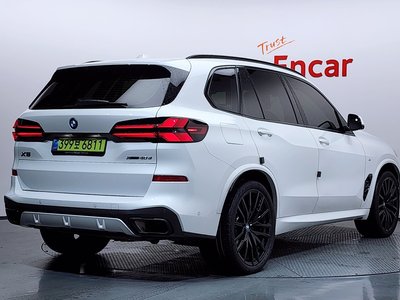 صورة 4 لـ 2025 BMW X5