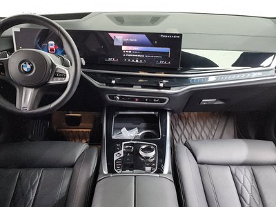 صورة 5 لـ 2025 BMW X5