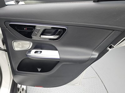 صورة مصغرة 15 لـ 2025 Mercedes-BENZ GLC