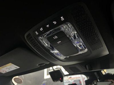 2024 Mercedes-BENZ GLB — миниатюра 32