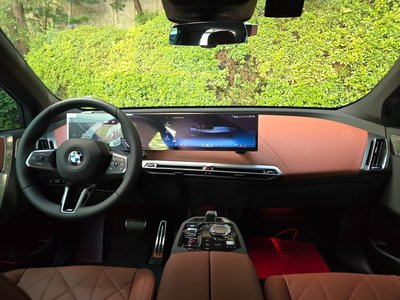 2026 BMW IX 缩略图 19