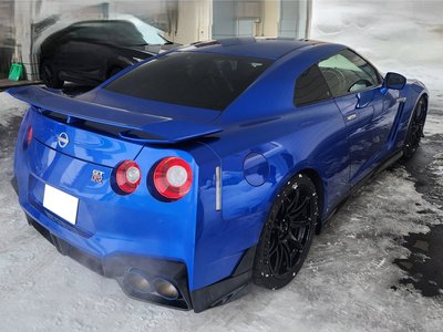 NISSAN GT-R - 8