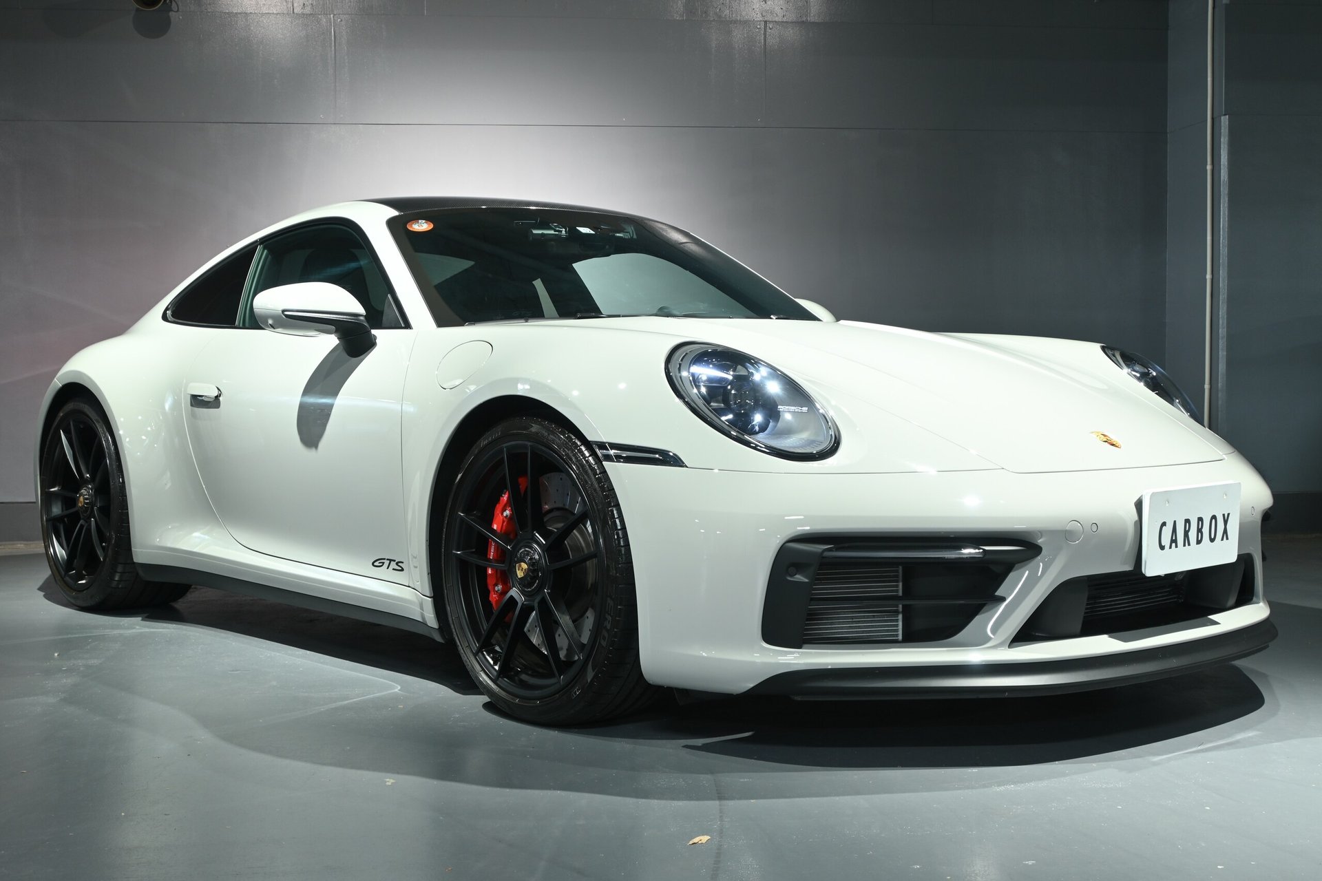 PORSCHE 911 - View 1