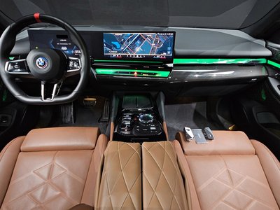 BMW I5 - 5