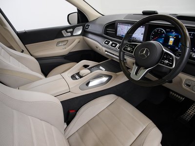 2020 Mercedes-BENZ GLS — фото 5