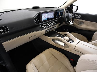 2020 Mercedes-BENZ GLS — миниатюра 34