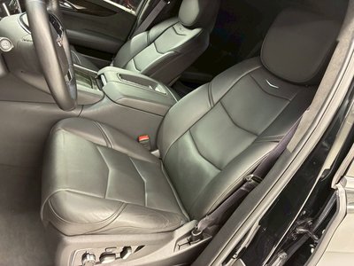 2017 CADILLAC ESCALADE — фото 3