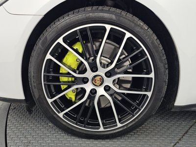 PORSCHE PANAMERA - 6