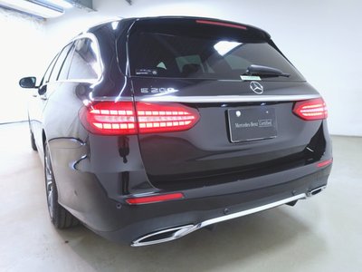 صورة 6 لـ 2021 Mercedes-BENZ E-CLASS