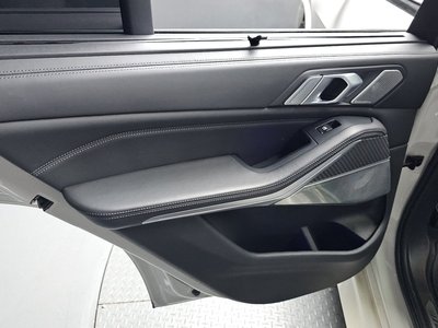 2020 BMW X5 M thumbnail 15
