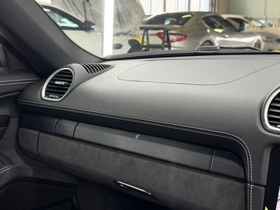 2020 Porsche 718 SPYDER thumbnail 28
