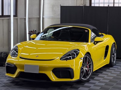 2020 Porsche 718 SPYDER photo 2