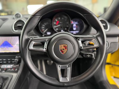 2020 Porsche 718 SPYDER thumbnail 29