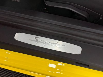 2020 Porsche 718 SPYDER thumbnail 38