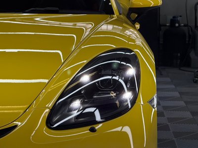 2020 Porsche 718 SPYDER photo 9