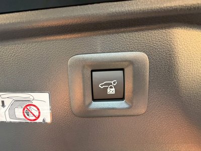صورة مصغرة 32 لـ 2024 Toyota VELLFIRE