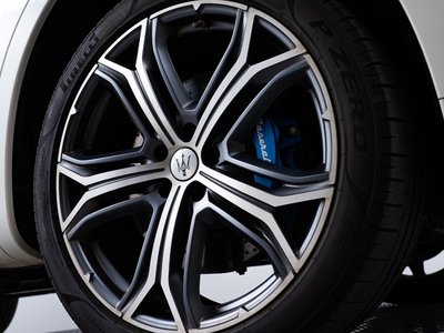 MASERATI LEVANTE - 8