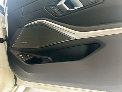 BMW 3 SERIES - 10
