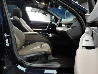 2024 BMW 5 SERIES 缩略图 16