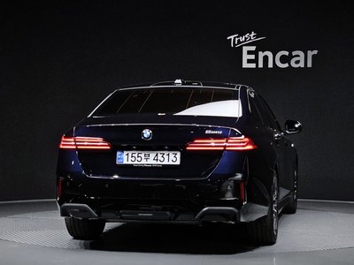 BMW 5 SERIES - 3