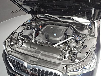 BMW 5 SERIES - 7