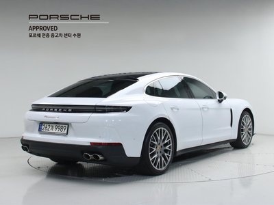 PORSCHE PANAMERA - 5