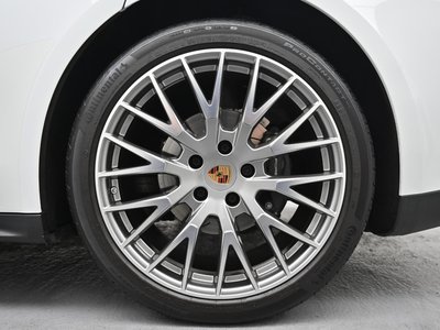 PORSCHE PANAMERA - 6