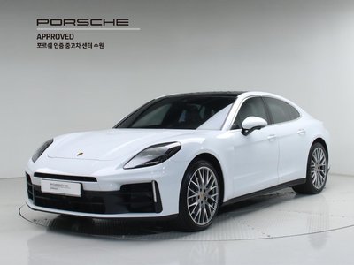 PORSCHE PANAMERA - 1