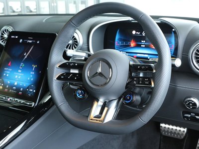2025 Mercedes-BENZ GT AMG 照片 8