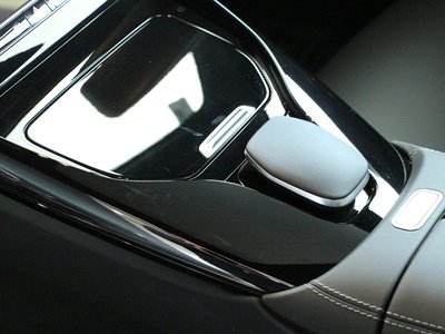 2025 Mercedes-BENZ GT AMG 缩略图 18