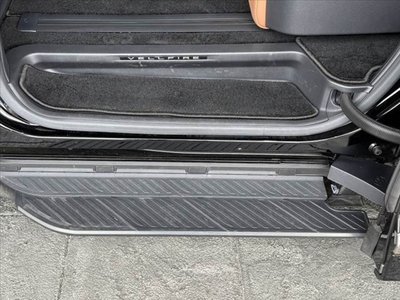 TOYOTA VELLFIRE - 4