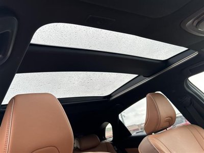 2024 Toyota CROWN SPORT 照片 3