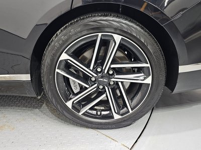 GENESIS G80 (RG3) - 8