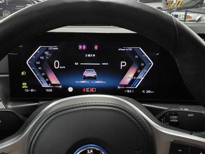 BMW I4 - 8