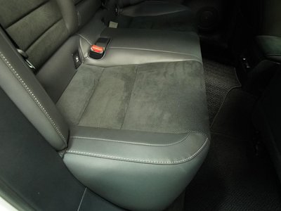 2024 Lexus IS — миниатюра 35